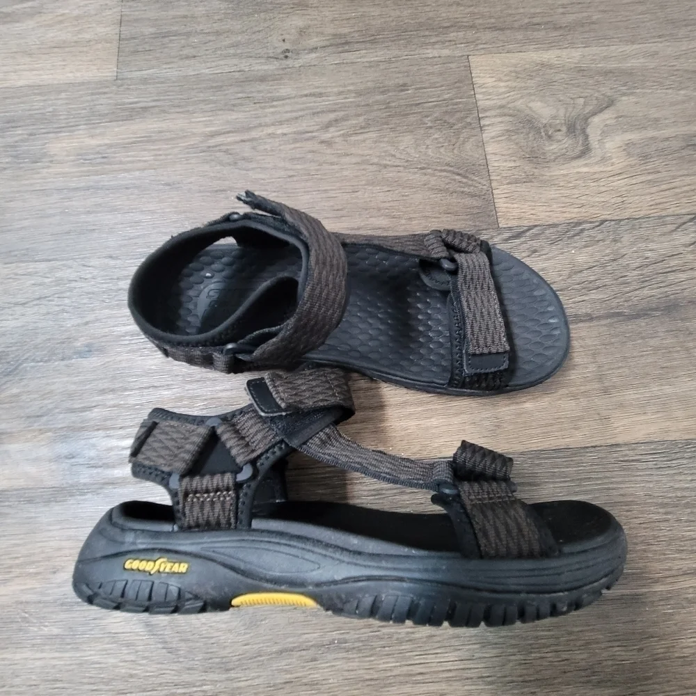 Skechers relaxed fit luxe foam black hiking sandals size men 7